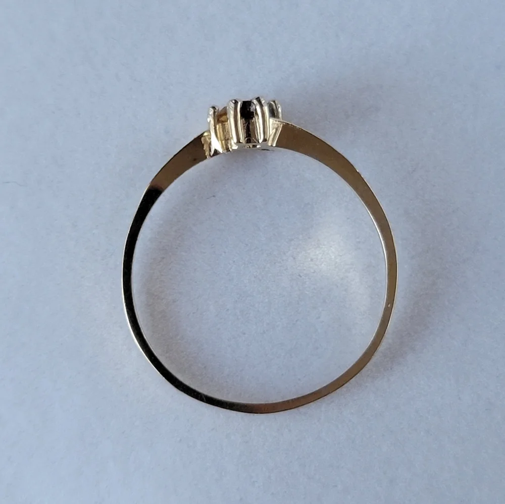 Vintage Dainty Triple Gemstone Stacking Band Gold Tone Ring Primary Color 6 ¾